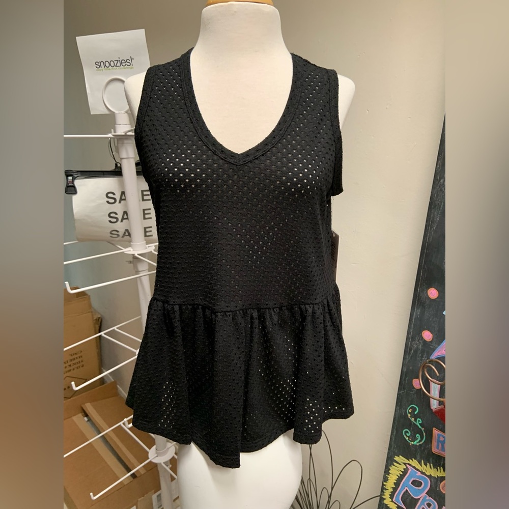 Nanette ruffle hem top